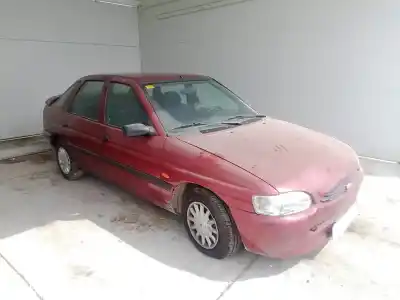 Veículo de Sucata FORD ESCORT VI (GAL, AAL, ABL)  do ano 1995 alimentado RTF
