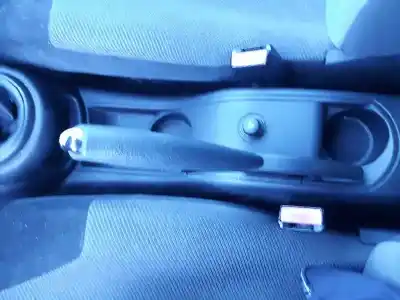 Veículo de Sucata citroen c4 berlina sx do ano 2006 alimentado 9hy