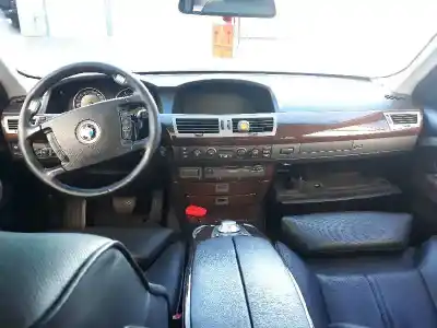 Scrapping Vehicle bmw serie 7 (e65/e66) 4.0 740d of the year 2004 powered n67398d1