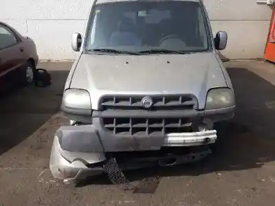 Veicolo di demolizione fiat doblo (119) 1.9 8v dynamic / multijet dynamic plus (77kw) dell'anno 2004 alimentato 223a7000