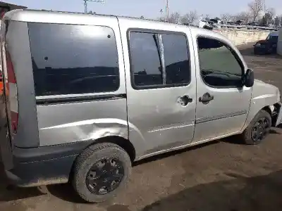 Veicolo di demolizione fiat doblo (119) 1.9 8v dynamic / multijet dynamic plus (77kw) dell'anno 2004 alimentato 223a7000