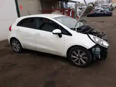 Veicolo di demolizione kia rio iv (yb, sc, fb) 1.4 crdi 90 dell'anno 2015 alimentato g4la