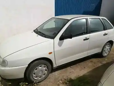 Veicolo di demolizione seat ibiza (6k) 1.4 dell'anno 1998 alimentato aex