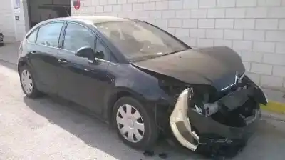 Veículo de Sucata CITROEN C4 BERLINA SX do ano 2005 alimentado 9HX