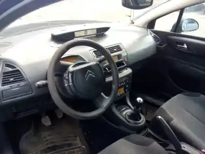 Veículo de Sucata citroen c4 berlina sx do ano 2005 alimentado 9hx