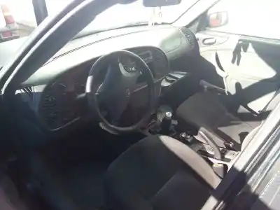 Veículo de Sucata saab 9-3 berlina 2.2 s tid do ano 1999 alimentado d223l