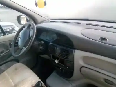Scrapping Vehicle renault                                            scenic rx4 (ja0)                                                                                                                                                                                                                                           1.9 dci salomon of the year 2001 powered f9q k7