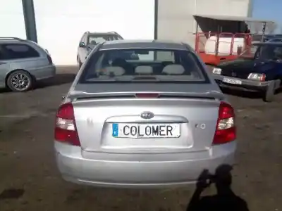 Veículo de Sucata kia cerato 2.0 turbodiesel cat do ano 2005 alimentado d4ea