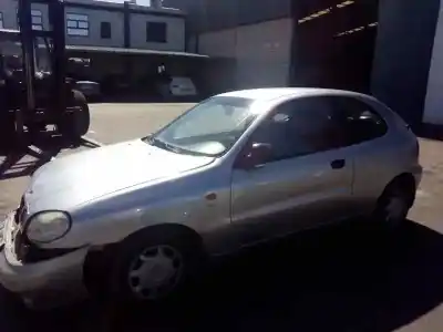 Veicolo di demolizione daewoo lanos 1.4 cat dell'anno 1999 alimentato a13sms