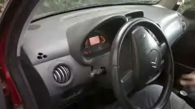 Veículo de Sucata citroen c3 1.4 hdi exclusive do ano 2004 alimentado 8hx