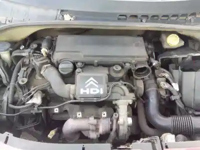 Veículo de Sucata citroen c3 1.4 hdi exclusive do ano 2004 alimentado 8hx