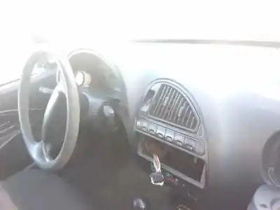 Veículo de Sucata citroen saxo 1.5 diesel do ano 1997 alimentado vjz