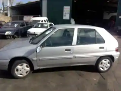 Veículo de Sucata citroen saxo 1.5 diesel do ano 1999 alimentado vjz
