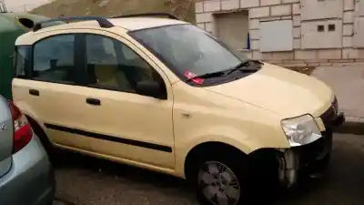 Veicolo di demolizione fiat panda (169) 1.2 8v dynamic dell'anno 2006 alimentato 166a8000