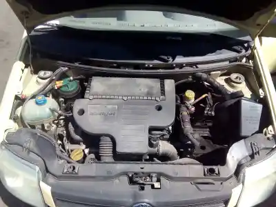 Veicolo di demolizione fiat panda (169) 1.2 8v dynamic dell'anno 2006 alimentato 166a8000