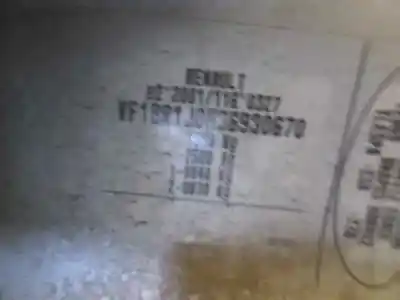 Sloopvoertuig renault clio iii emotion van het jaar 2006 aangedreven d4f d7