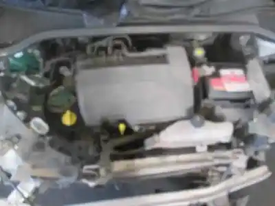 Sloopvoertuig renault clio iii emotion van het jaar 2006 aangedreven d4f d7