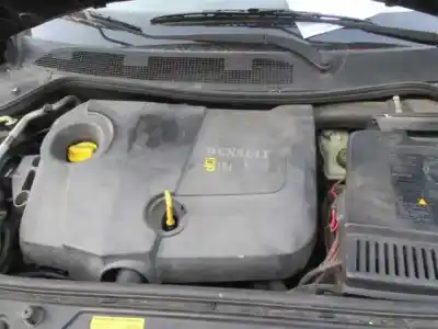 Здавання транспортного засобу renault megane ii berlina 5p confort authentique року 2004 потужний k9k d7