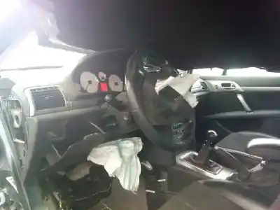 Vehicul casat peugeot 407 sport al anului 2007 alimentat rhr