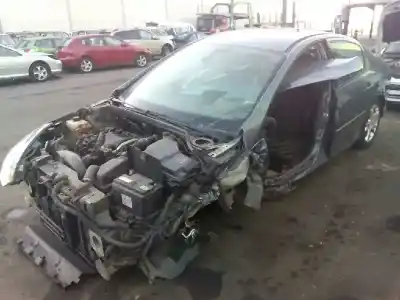 Vehicul casat peugeot 407 sport al anului 2007 alimentat rhr