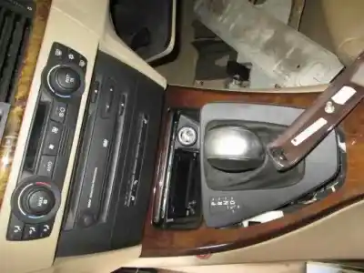 Veículo de Sucata bmw serie 3 berlina (e90) 2.0 16v diesel do ano 2009 alimentado 204d4