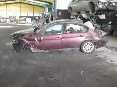 Veículo de Sucata bmw serie 3 berlina (e90) 2.0 16v diesel do ano 2009 alimentado 204d4