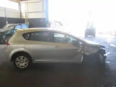 Sloopvoertuig seat leon (1p1) reference van het jaar 2008 aangedreven bls