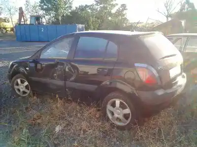 Veículo de Sucata kia rio ii (jb) 1.5 crdi do ano 2006 alimentado d4fa