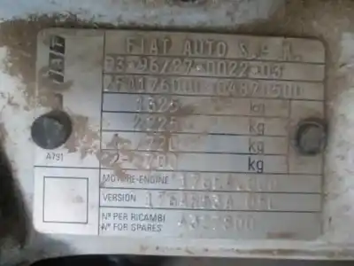 Véhicule à la ferraille fiat punto berlina (176) 60 sx de l'année 1999 alimenté 176b4000
