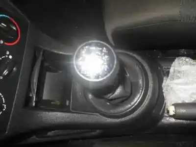 Veículo de Sucata citroen c4 berlina exclusive do ano 2007 alimentado nfu