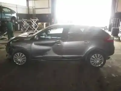 Veículo de Sucata renault                                            megane iii berlina 5p (2008->)                                                                                                                                                                                                                             1.5 business [1.5 ltr. - 70 kw dci diesel fap]                                                                                                                                                                                                             do ano 2010 alimentado k9k g8