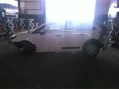 Sloopvoertuig citroen c4 berlina collection van het jaar 2010 aangedreven 9hx