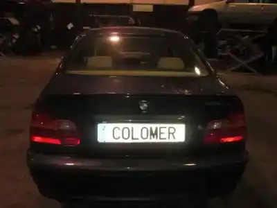 Veículo de Sucata bmw serie 3 berlina (e46) 330d do ano 2002 alimentado 306d1d