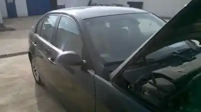 Veículo de Sucata bmw serie 3 berlina (e90) 320d do ano 2008 alimentado n47d20a