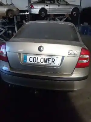 Veicolo di demolizione skoda octavia berlina (1z3) trend dell'anno 2006 alimentato bkc