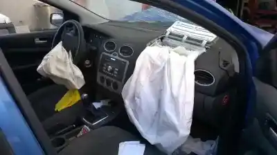 Veículo de Sucata ford focus berlina (cap) trend do ano 2005 alimentado g8da 80kw