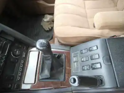 Veículo de Sucata land rover range rover (lp) dt (100kw) do ano 1997 alimentado 256t(bmw)