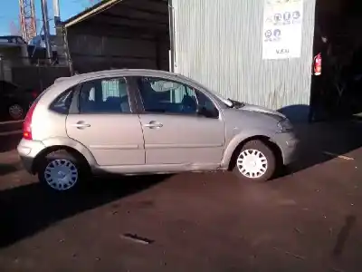 Veículo de Sucata citroen c3 1.4 hdi exclusive do ano 2004 alimentado 8hx