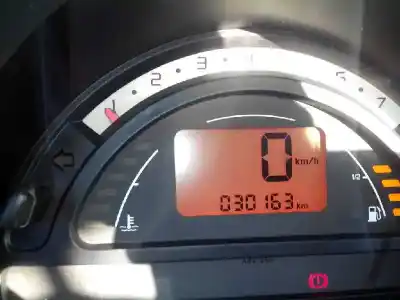 Veículo de Sucata citroen c3 1.4 hdi exclusive do ano 2004 alimentado 8hx