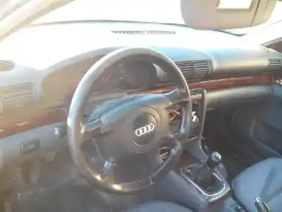 Veículo de Sucata audi a4 berlina (b5) 1.9 tdi do ano 2000 alimentado ajm