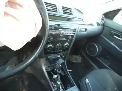 Veículo de Sucata mazda 3 berlina (bk) 2.0 crdt sportive do ano 2008 alimentado rf7j