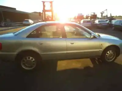 Sloopvoertuig audi a4 berlina (b5) 1.8 t van het jaar 1997 aangedreven aeb