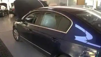 Veículo de Sucata volkswagen passat berlina (3c2) sportline do ano 2005 alimentado bkp