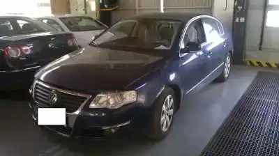 Veicolo di demolizione VOLKSWAGEN PASSAT BERLINA (3C2) Sportline dell'anno 2005 alimentato BKP