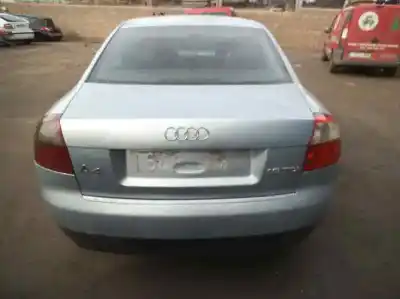 Veicolo di demolizione audi a4 berlina (8e) 1.9 tdi (96kw) dell'anno 2003 alimentato awx