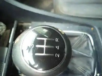 Veicolo di demolizione audi a4 berlina (8e) 1.9 tdi (96kw) dell'anno 2003 alimentato awx