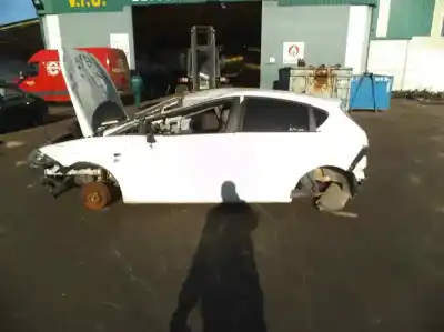 Veicolo di demolizione seat leon (1p1) reference dell'anno 2009 alimentato bls