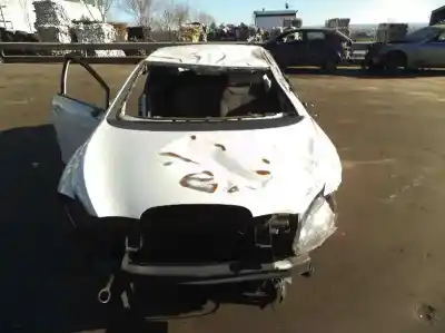 Veicolo di demolizione seat leon (1p1) reference dell'anno 2009 alimentato bls