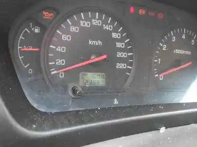 Veículo de Sucata mitsubishi space runner (n60) 2.0 i glx (i) do ano 2001 alimentado 4g63