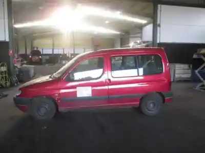 Veículo de Sucata peugeot partner (s1) combispace do ano 2002 alimentado rhy